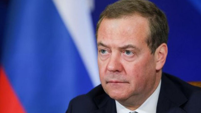 Медведев обвини ЕС, че „мами европейците“ с 90 милиарда за Киев