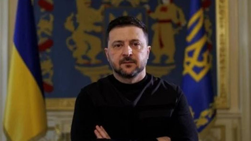 След Джеда, Зеленски е на официално посещение в Азербайджан