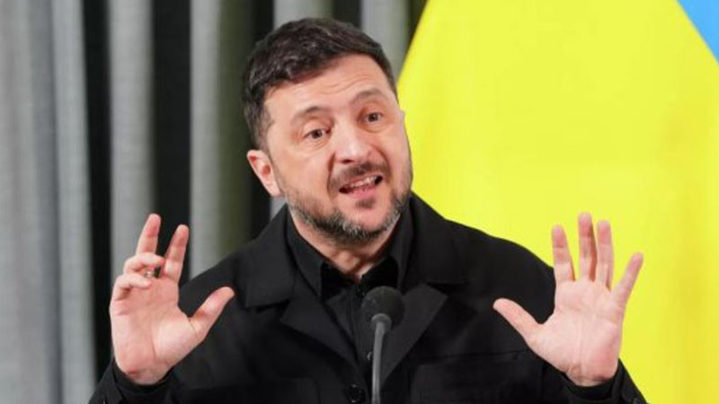 На годишнината от катастрофата в Чернобил Зеленски обвини Русия в "ядрен тероризъм"