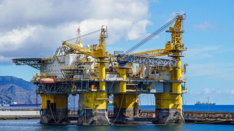 Цените на петрола с нов ръст, Брент мина 106 долара за барел