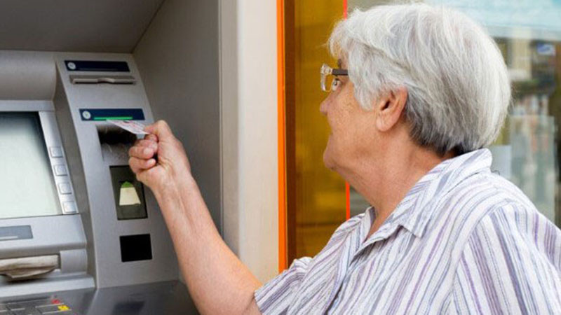 МТСП посочи условията за пенсия през 2026 година