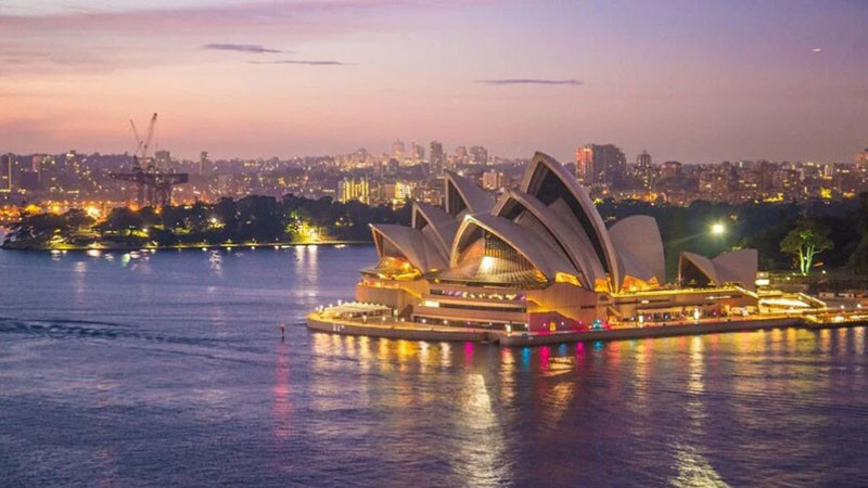 Австралия задължи Мета, Гугъл и Тик ток да плащат такса на медиите или голям данък