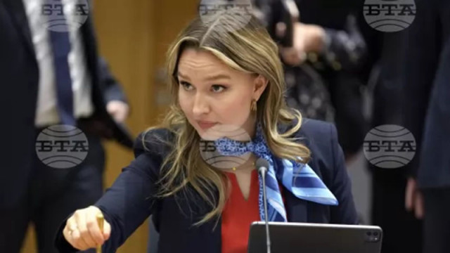 Швеция предупреждава за риск от недостиг на авиационно гориво