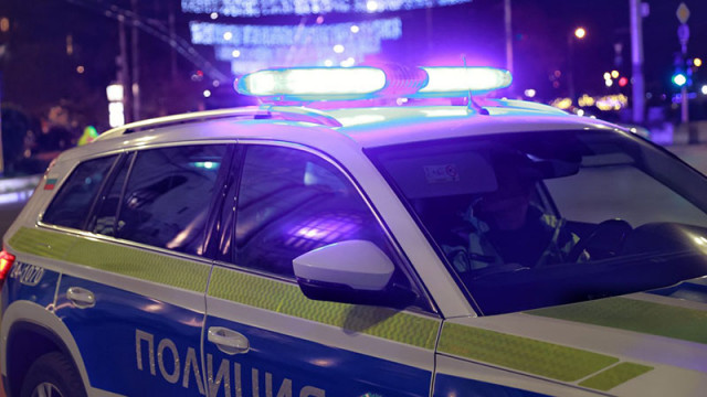 Полицейска гонка, спречкване и скъсан пагон: Задържаха шофьор без книжка и с 1,67 промила