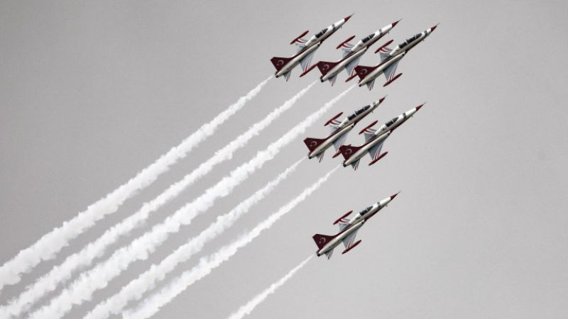 С F-16 и МиГ-29, но без военен парад в София