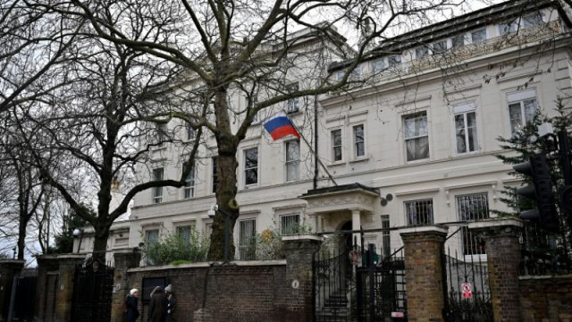 Великобритания експулсира руски дипломат в реципрочен отговор на решението на Москва
