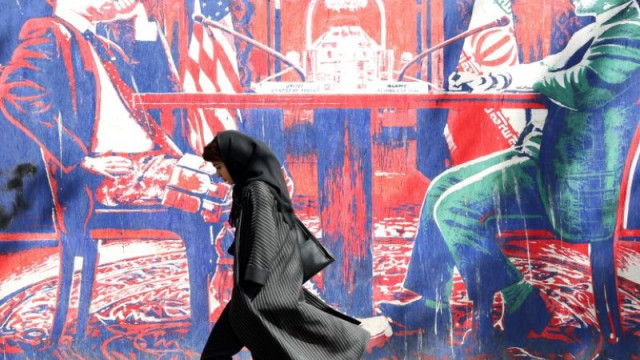 Иран издържа на блокадата въпреки усилията на Тръмп