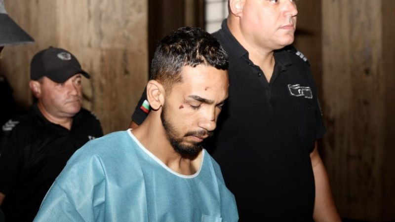 Искат 20 г. затвор за шофьора, врязал се в автобус на градския транспорт в София