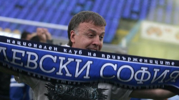 Наско Сираков начело на Левски от 6 юли