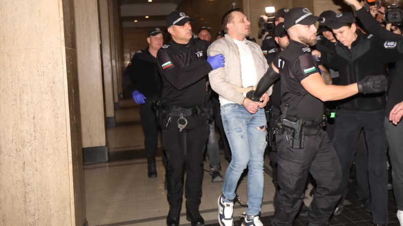Съдът даде ход на делото срещу Станимир Хасърджиев и още трима обвиняеми