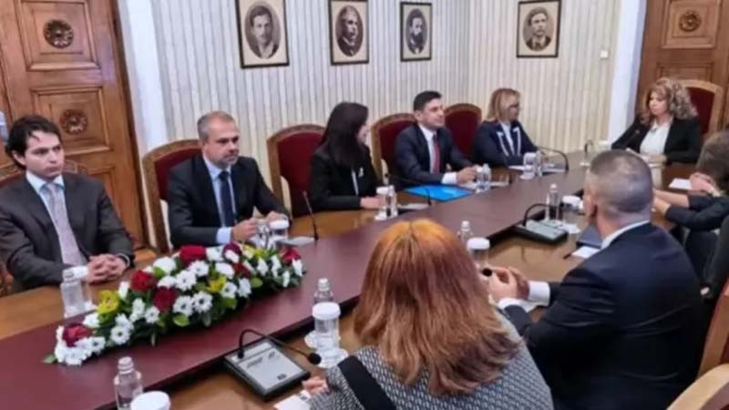 ДПС на консултации при президента Йотова: Ще подкрепим всяка политика за хората