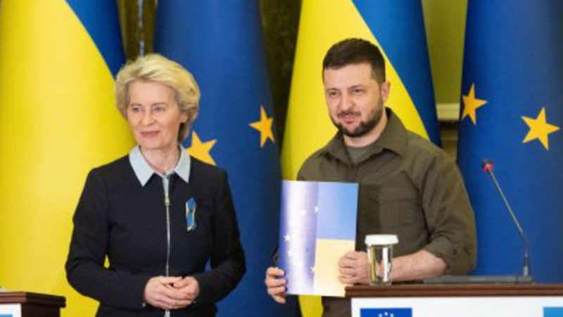 Европейската комисия покани компании в съюз с Украйна за производство на дронове