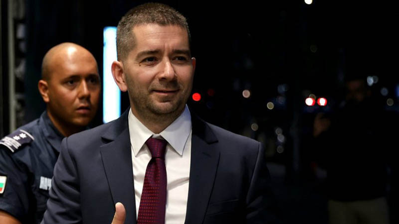 Слави Василев: Румен Спецов ще бъде сменен в "Лукойл"