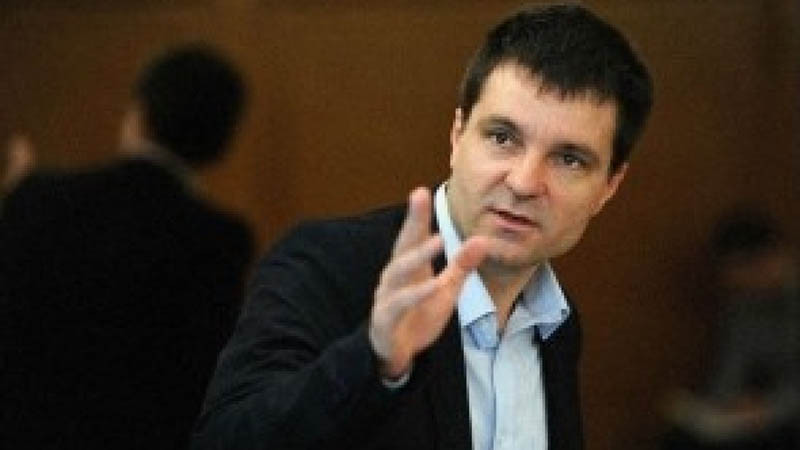 В Румъния започват консултации за ново правителство