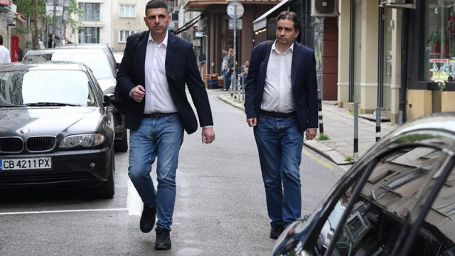 Щели да бъда остри с правителството, заявиха Мирчев и Божанов
