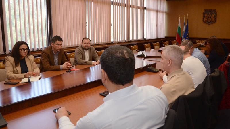 В края на следващата седмица завършва ремонтът на пътя за КК Златни пясъци