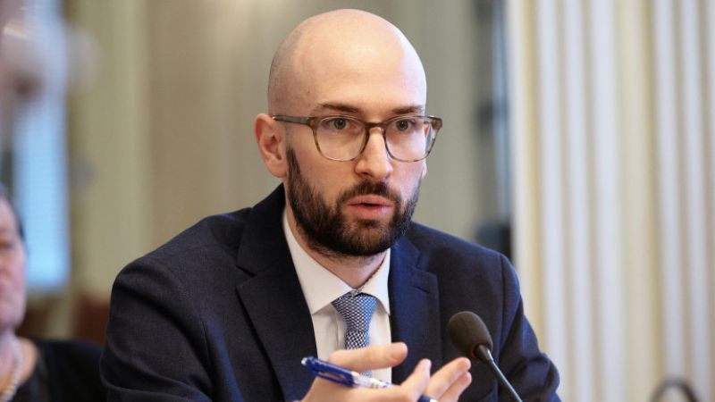 Клисурски завеща на кабинета "Радев" най-добрата застраховка "Живот" за финансите