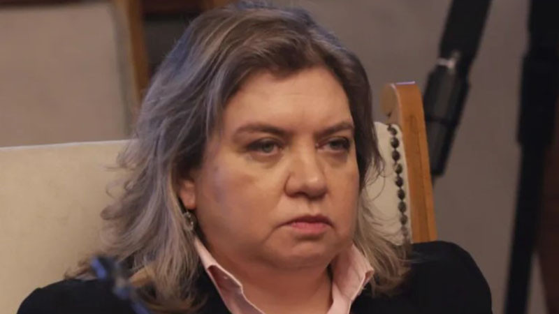 Киселова: В кабинета на Радев има нещо старо, нещо синьо и нещо ново