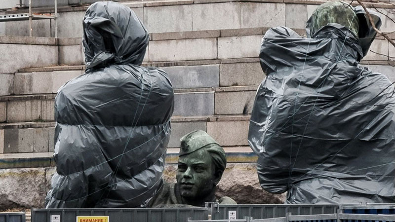 Терзиев предлага Столичната община да придобие скулптурните фигури и барелефи от ПСА