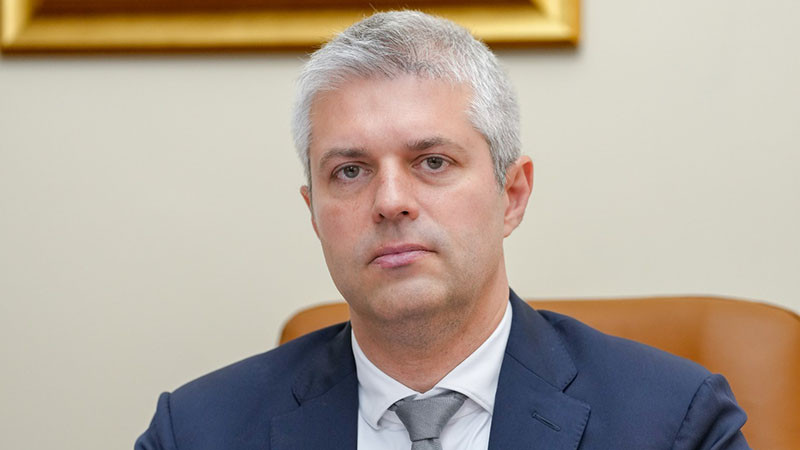 С пост във Фейсбук кметът Коцев поиска главният архитект на Варна да освободи поста