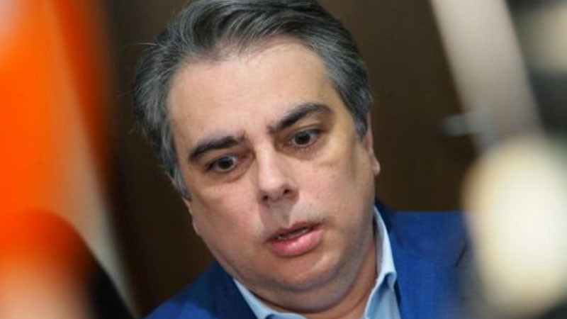 Асен Василев: Предложените промени няма да намалят цените и могат да доведат до обратен ефект