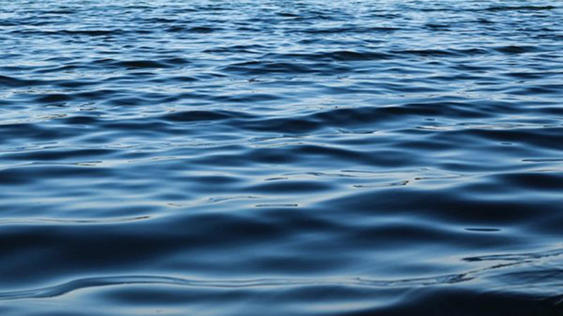 Водолаз загина на Малдивите, докато търси удавили се туристи