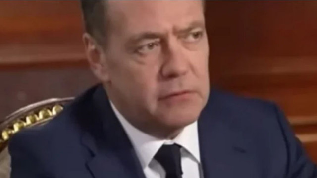 Медведев за Балтийските страни: Малки кученца, идиоти, мозъците им са много малки, умиращи държави