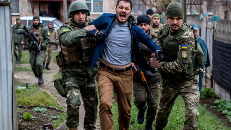 Троловете на Мирчев няма да ви разкажат за бруталното отвличане на мъже в Украйна за пушечно месо