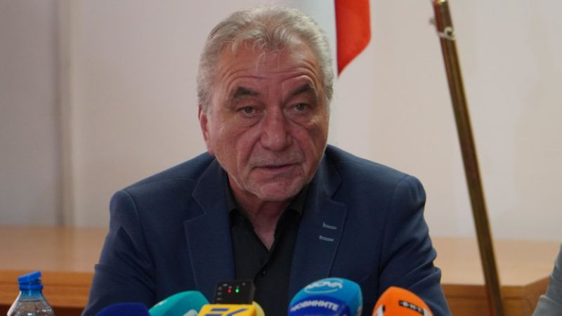 КЗП с 23 антикризисни мерки на пазара на горива