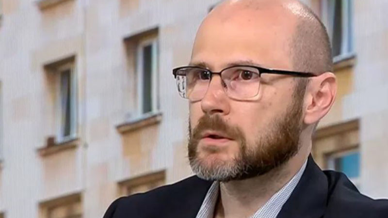 Андрей Янкулов: Лаура Кьовеши не може да свали охраната на Теодора Георгиева