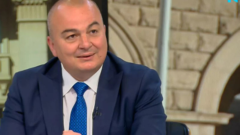 Абровски: Още през 2023 година Община Варна е трябвало да изчисти "незаконния град" край Варна