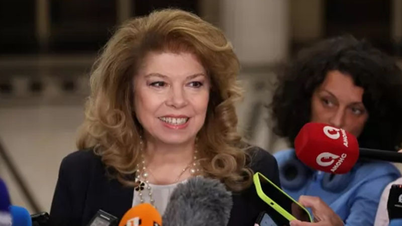 Президентът Йотова за дефицита: Има много други държави, които са в ситуацията на България