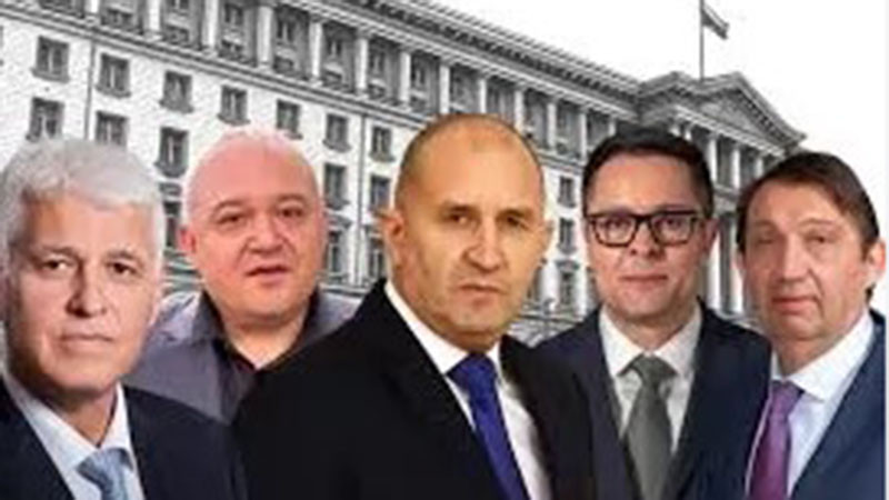 Правителството започва да изглежда безнадеждно дезориентирано и абсолютно нелепо