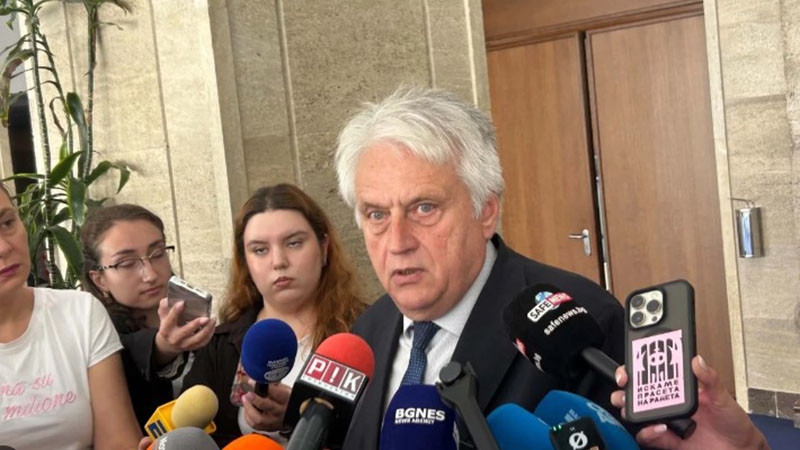 Бойко Рашков: Олег Невзоров е в Турция