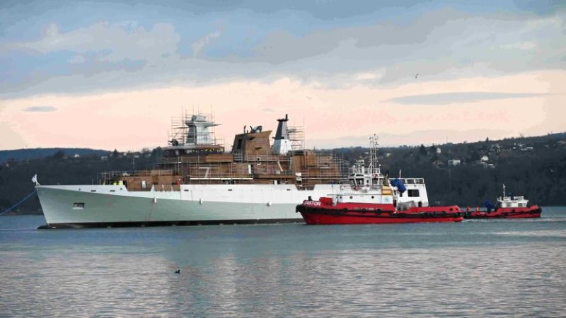 ВМС пазят териториалните ни води след взрива на морски дрон край Констанца