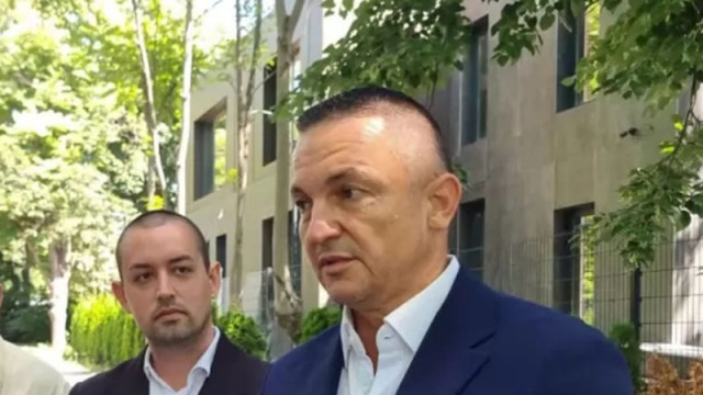 Общински съветници от ГЕРБ Стоян Петков Тодор Балабанов и Иван