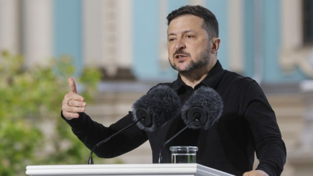 Президентът Володимир Зеленски очаква важни решения за Украйна да бъдат