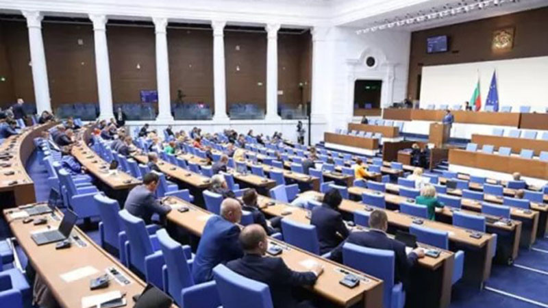 Депутатите гласуват окончателно мерките срещу необоснованото покачване на цените