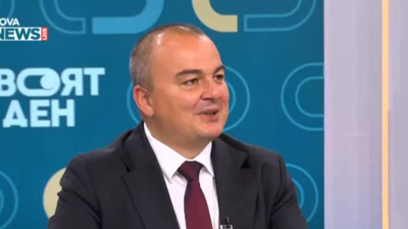 Абровски за натиска от вериги над производители: Без доказателства това е политическо говорене