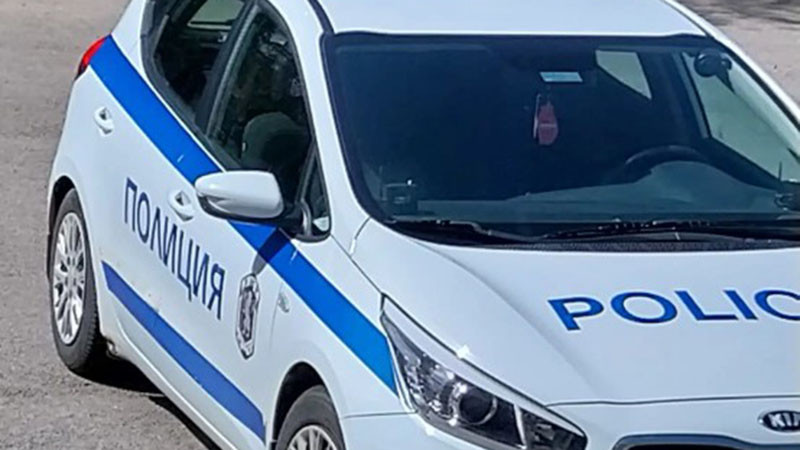 Иззеха близо килограм и половина взривно вещество при проверка в боринското село Буйново