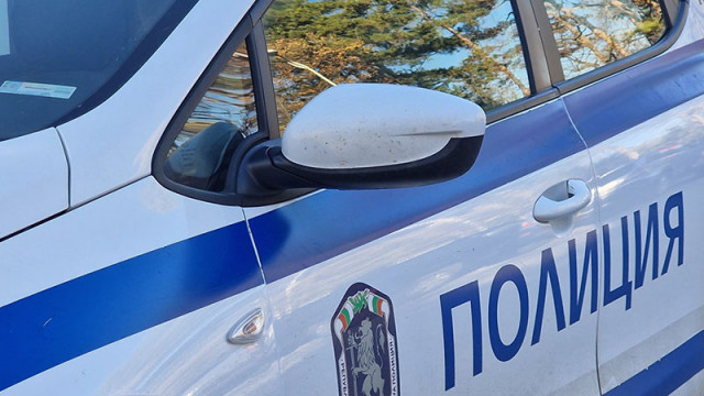 Водачът взел книжка преди около месец в Германия Трима души