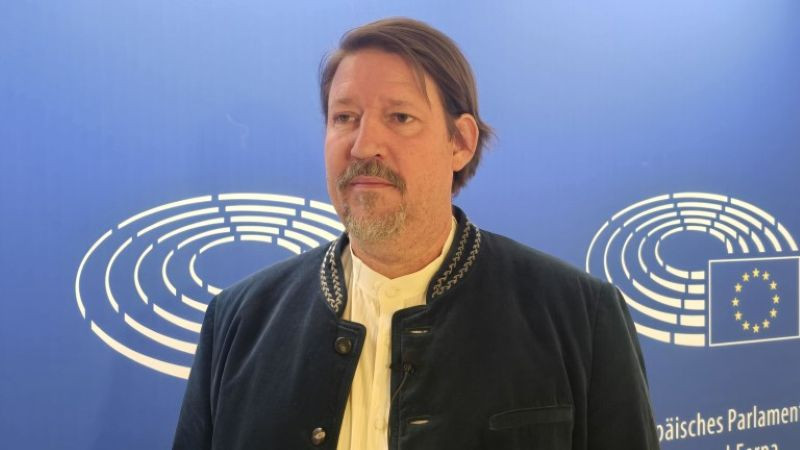 ЕП запази текста за общата история в доклада за напредъка на Скопие