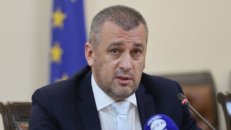 Обмислят разформироването на Холдинг БДЖ