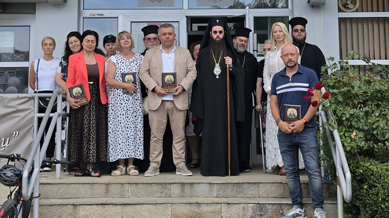След скандала украинският свещеник в Свети Влас си подаде оставката