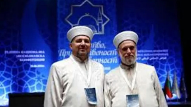 Националната мюсюлманска конференция избра д р Ахмед Хасанов за главен