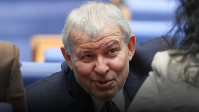 Лидерът на СДС Румен Христов призова ГЕРБ Продължаваме промяната и Демократична България