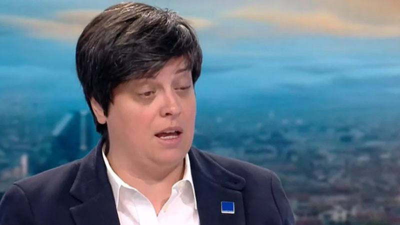 Русинова: Как така държавата не може да направи 5 лаборатории за кръвни проби за наркотици?