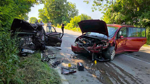 Заради катастрофа временно е затворен главният път Разград Русе край