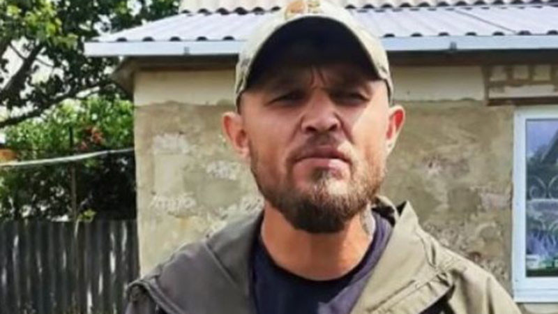 Бившият командир, който заплаши с оръжие Кремъл, е арестуван