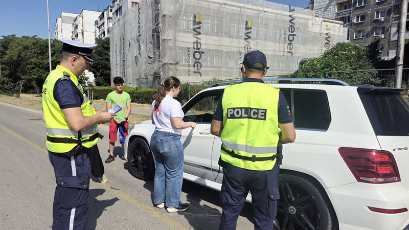 Акция във Варна на МВР, БЧК и общинската дирекция "Превенции" за безопасно движение